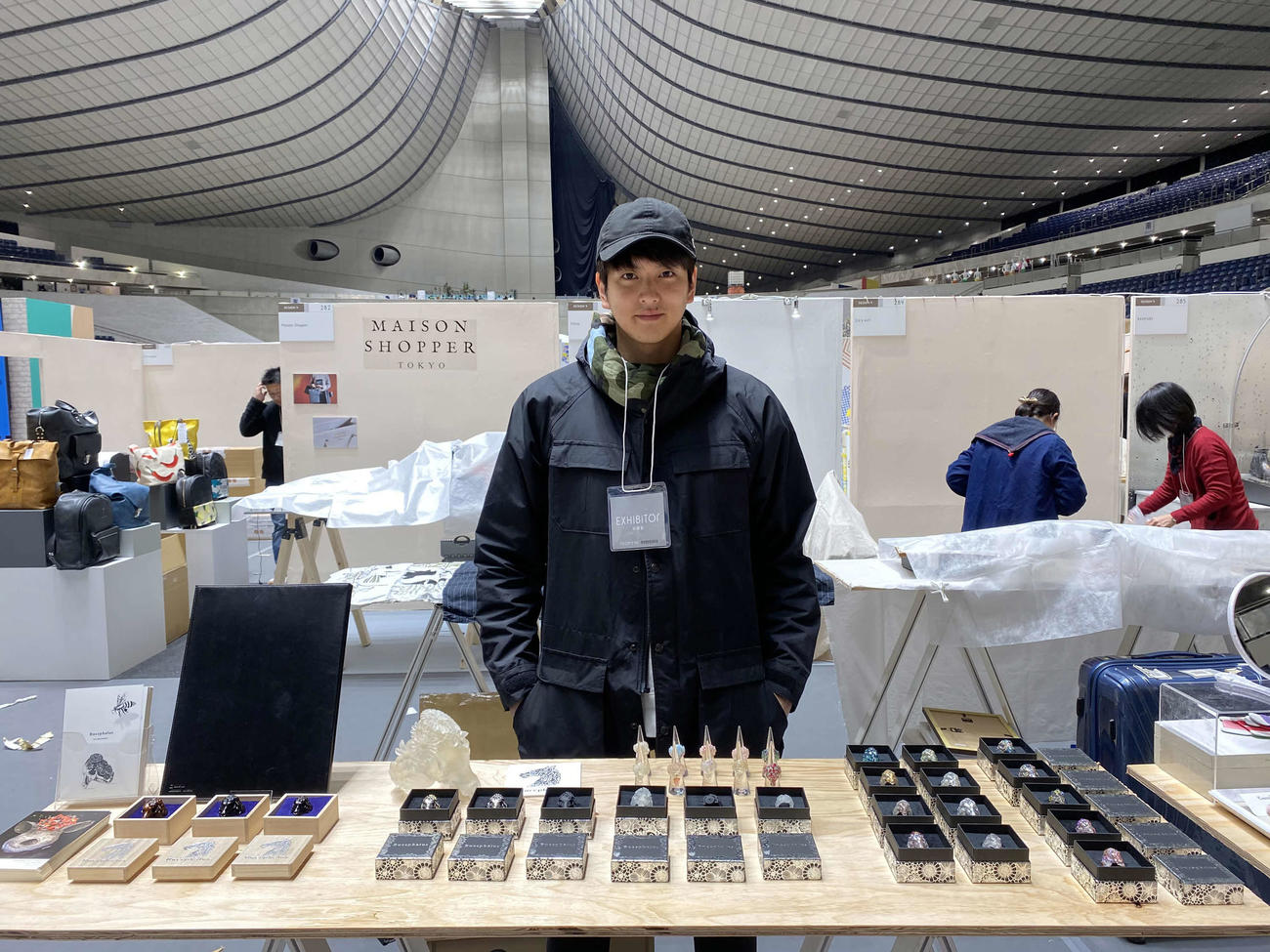 競泳古賀は、2年の資格停止期間中にアクセサリー作りを行った