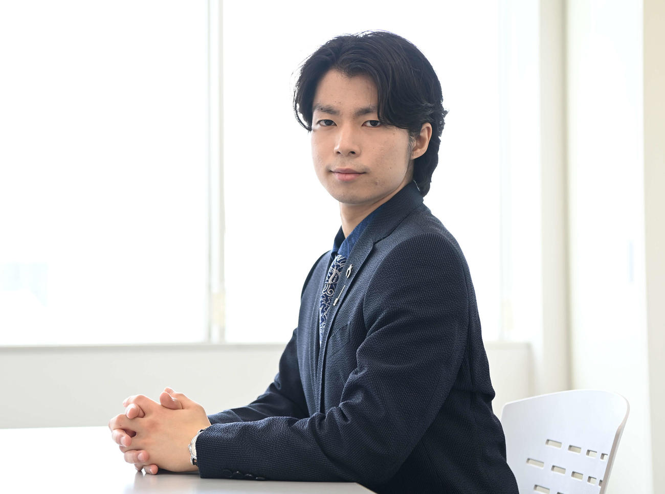 著書「アーティスティックスポーツ研究序説」を出版した町田樹氏（撮影・鈴木みどり）