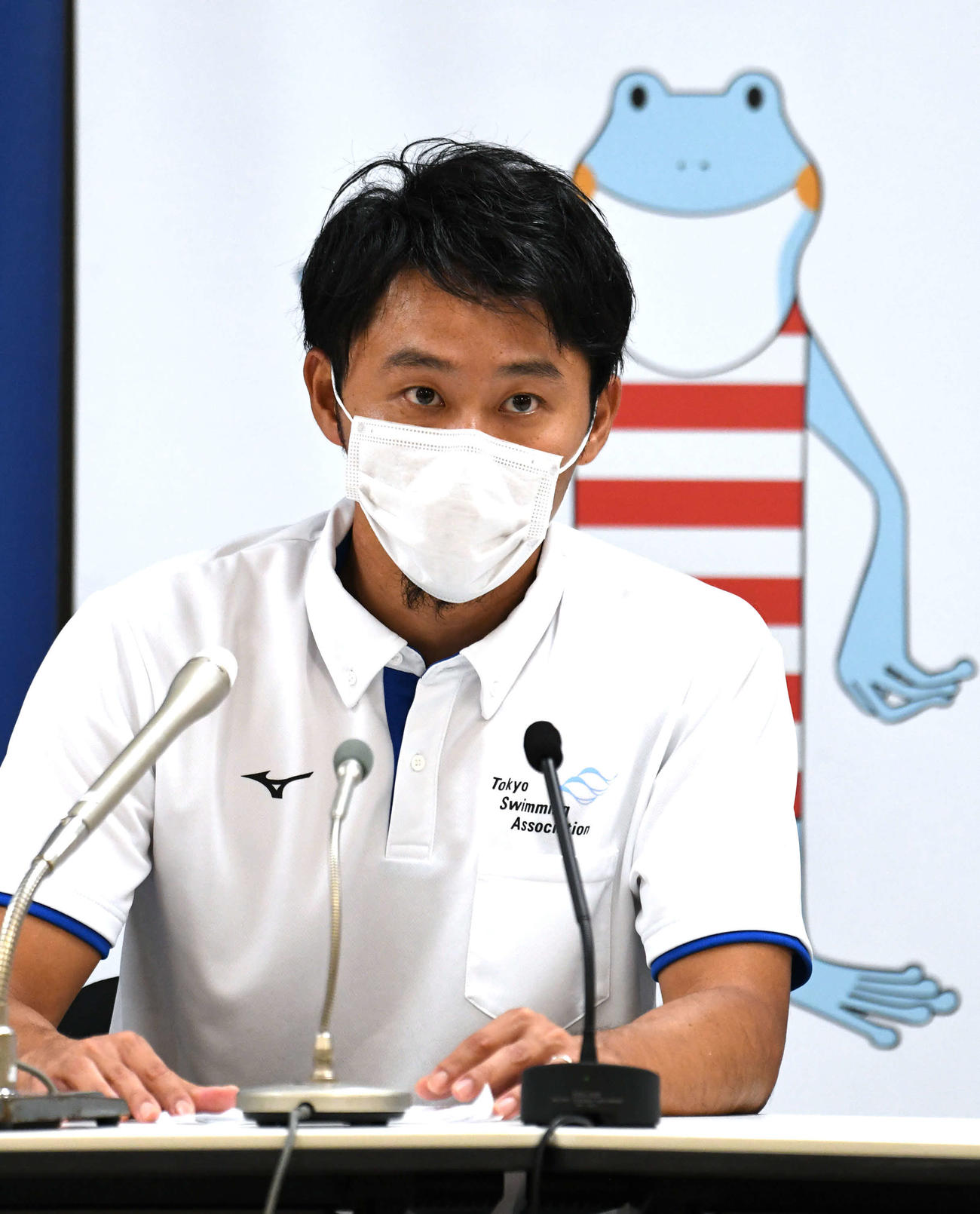 新型コロナウイルス感染対策ガイドラインの説明会に臨む東京都水泳協会北島会長（撮影・山崎安昭）