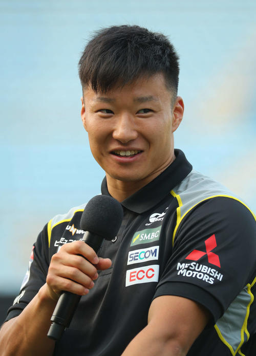 ミズノサンヨウラグビー1999メンバーラガーシャツXO 34番佐藤選手 202008080000560-w500_0.jpg