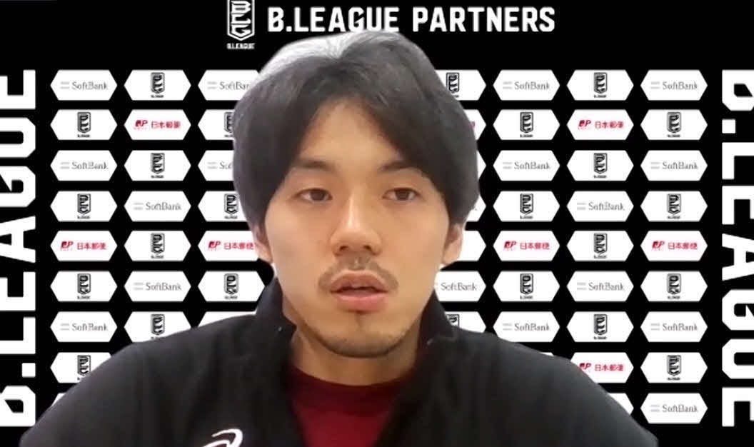 Bリーグ開幕を前に、オンラインでの取材に応じる川崎の篠山