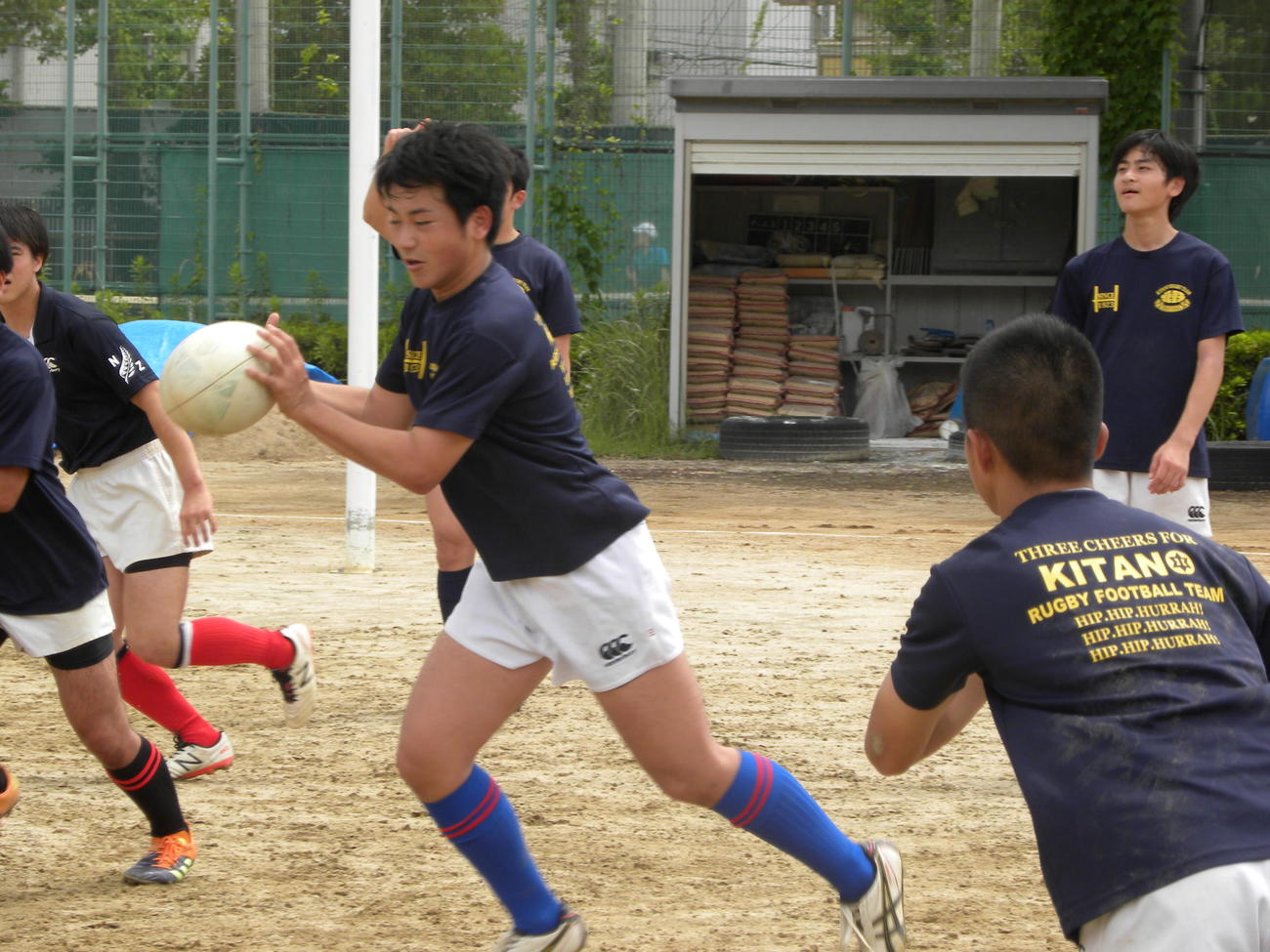 練習に取り組む北野の選手たち（撮影・松本航）