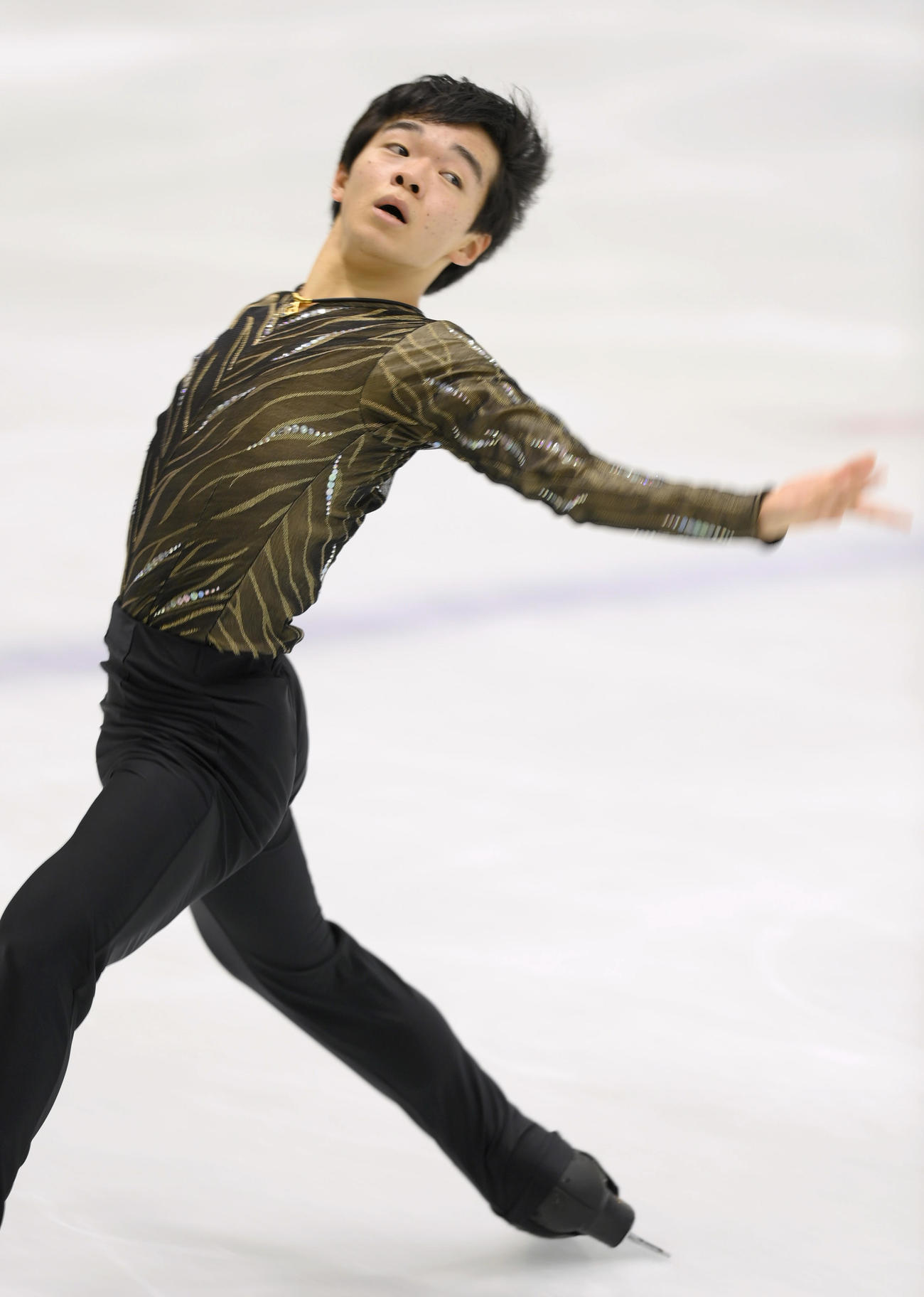 フィギュアスケート関東選手権　最終日　男子フリー　演技する1位の鍵山優真（代表撮影）