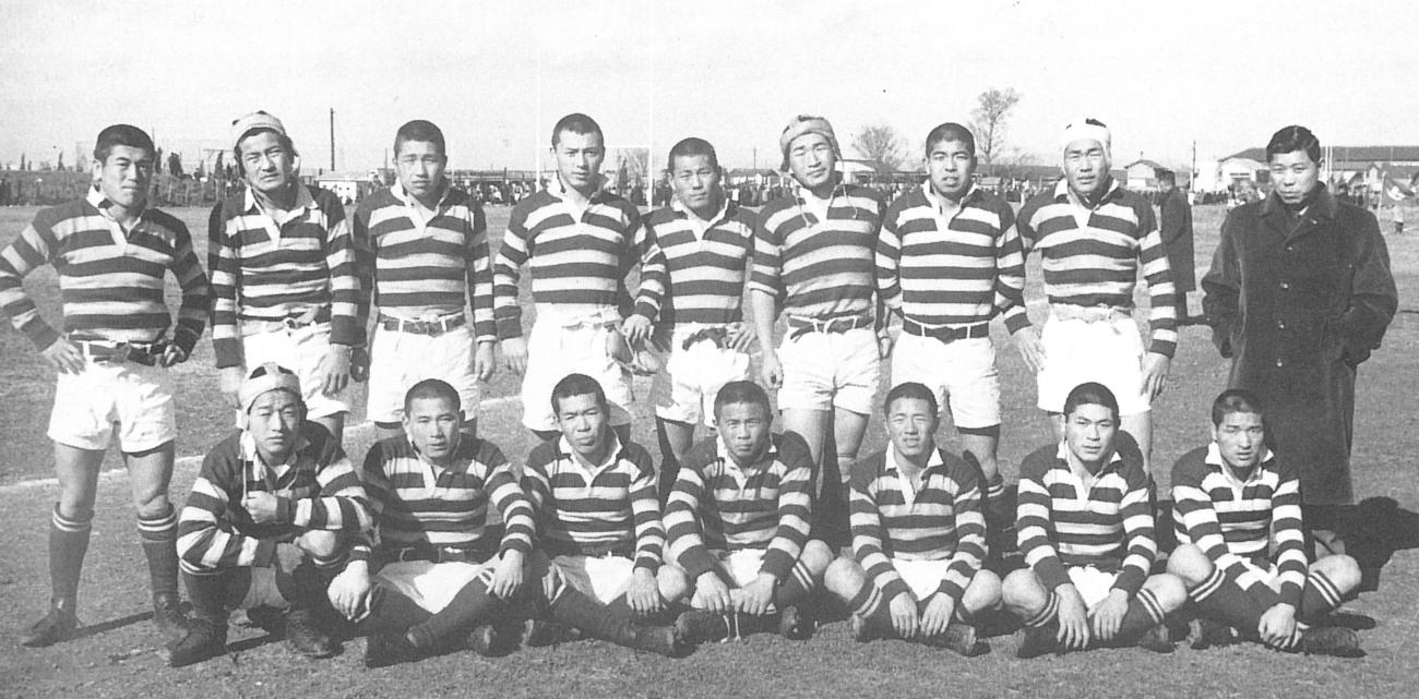 62年度の全国高校ラグビーで準優勝した北見北斗フィフティーン（蓑口一光氏提供）