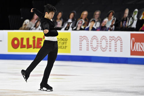 ネーサン チェンｓｐ首位 羽生の世界最高得点肉薄 フィギュア 日刊スポーツ
