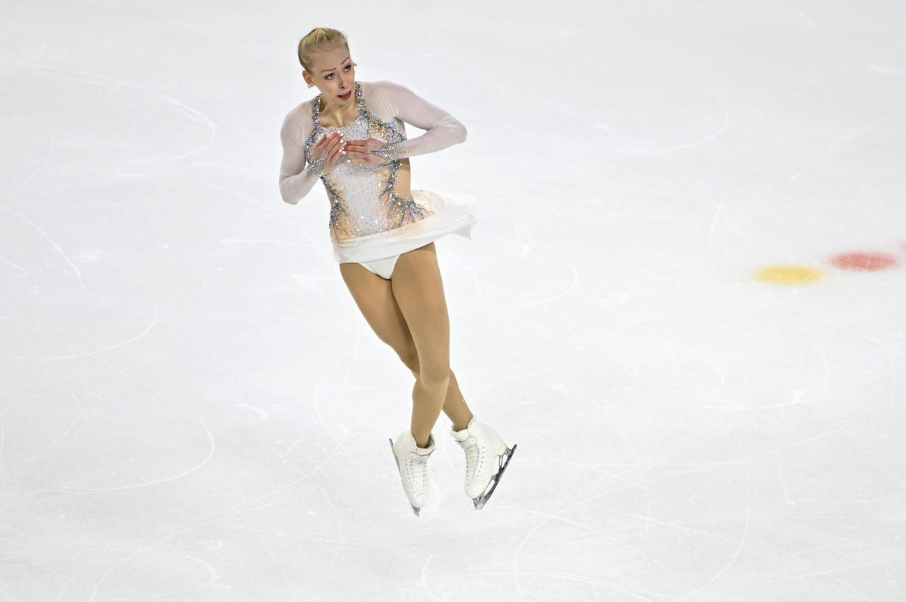 スケートアメリカ　女子フリー　演技するブレイディ・テネル（AP）