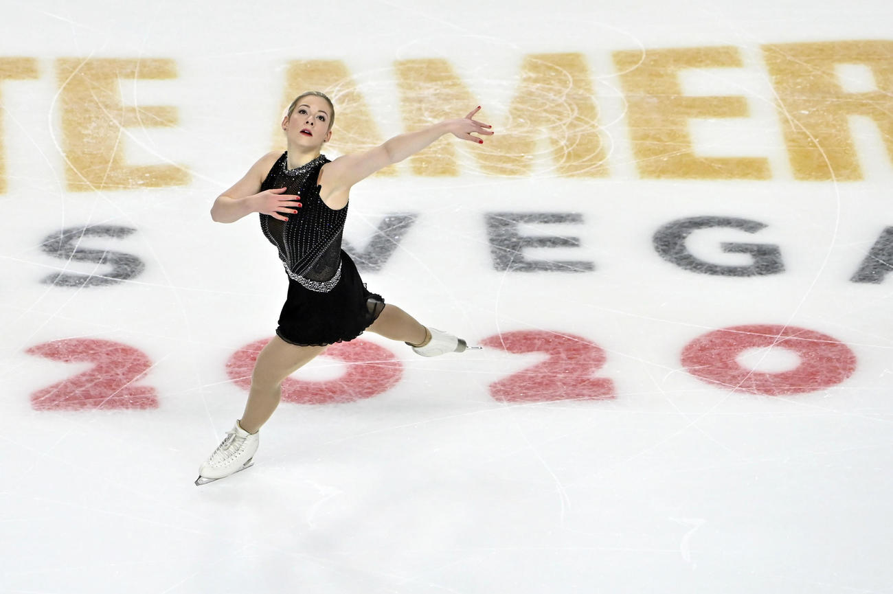 スケートアメリカ　女子フリー　演技するグレーシー・ゴールド（AP）