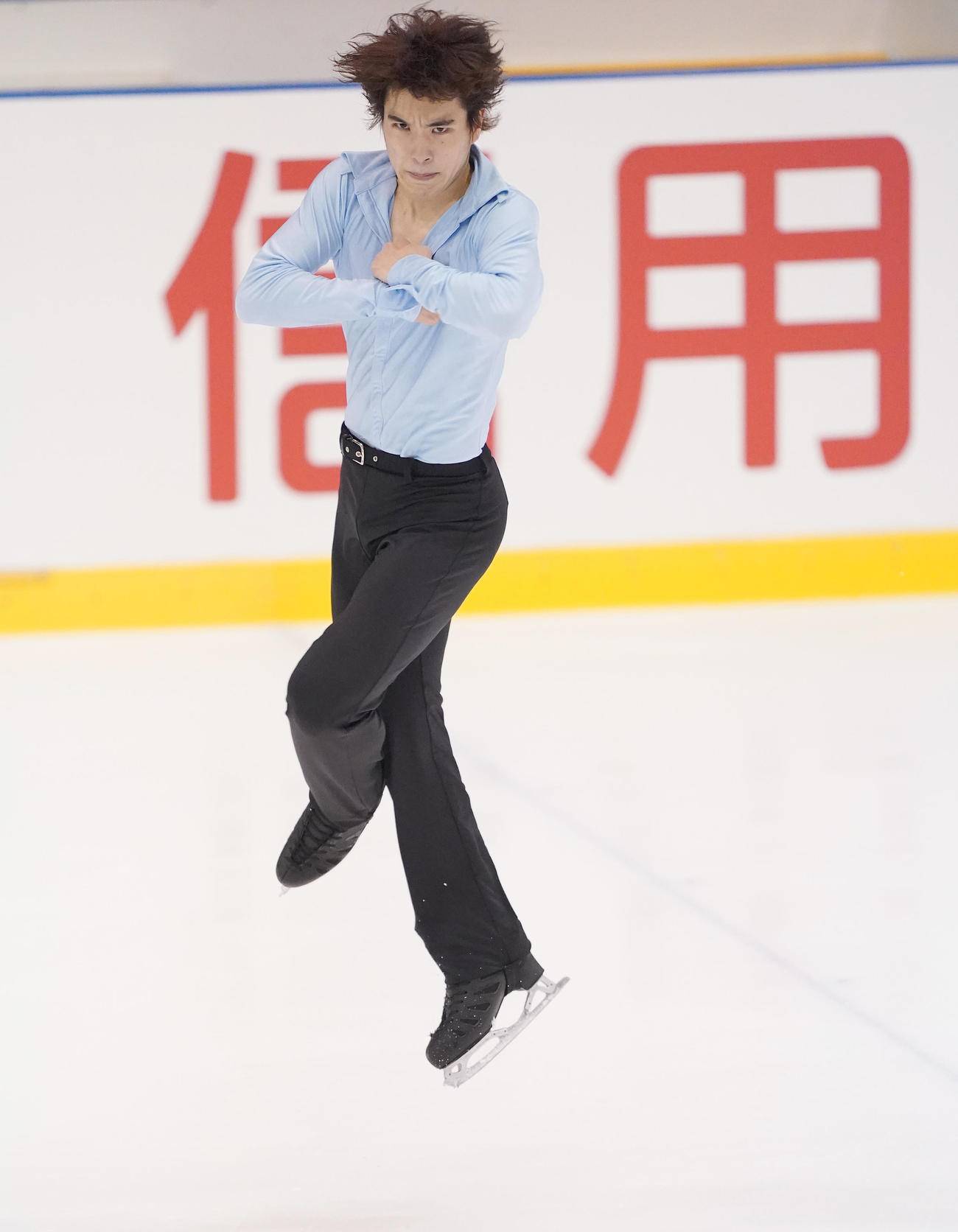 フィギュアスケート東日本選手権・男子フリーで演技をする山隈（撮影・菅敏）