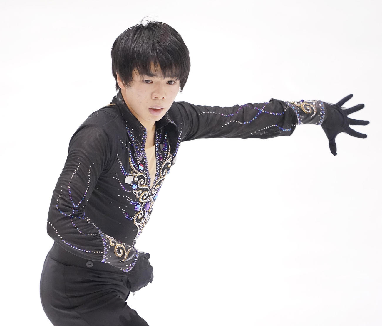 男子で優勝した佐藤のフリーの演技（撮影・菅敏）