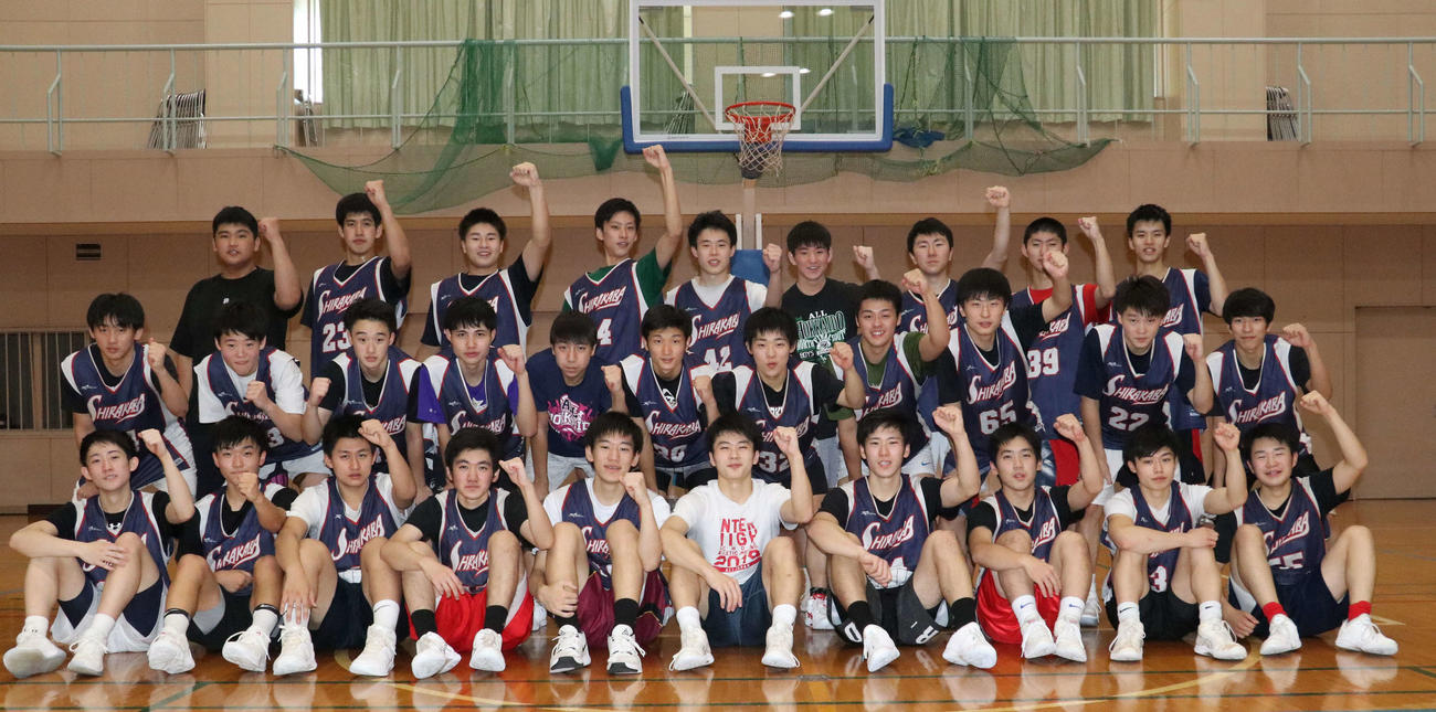 バスケットボール全国高校選手権道予選での初優勝を目指す白樺学園の選手たち（撮影・浅水友輝）