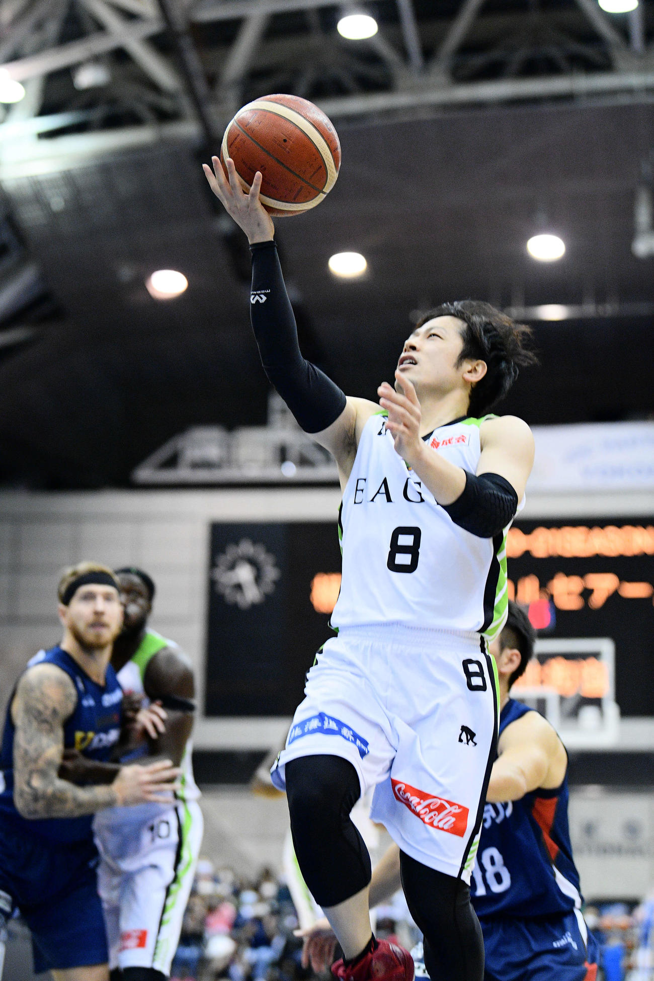 横浜対北海道　第3クオーター、シュート体勢に入る北海道・多嶋（C）B・LEAGUE