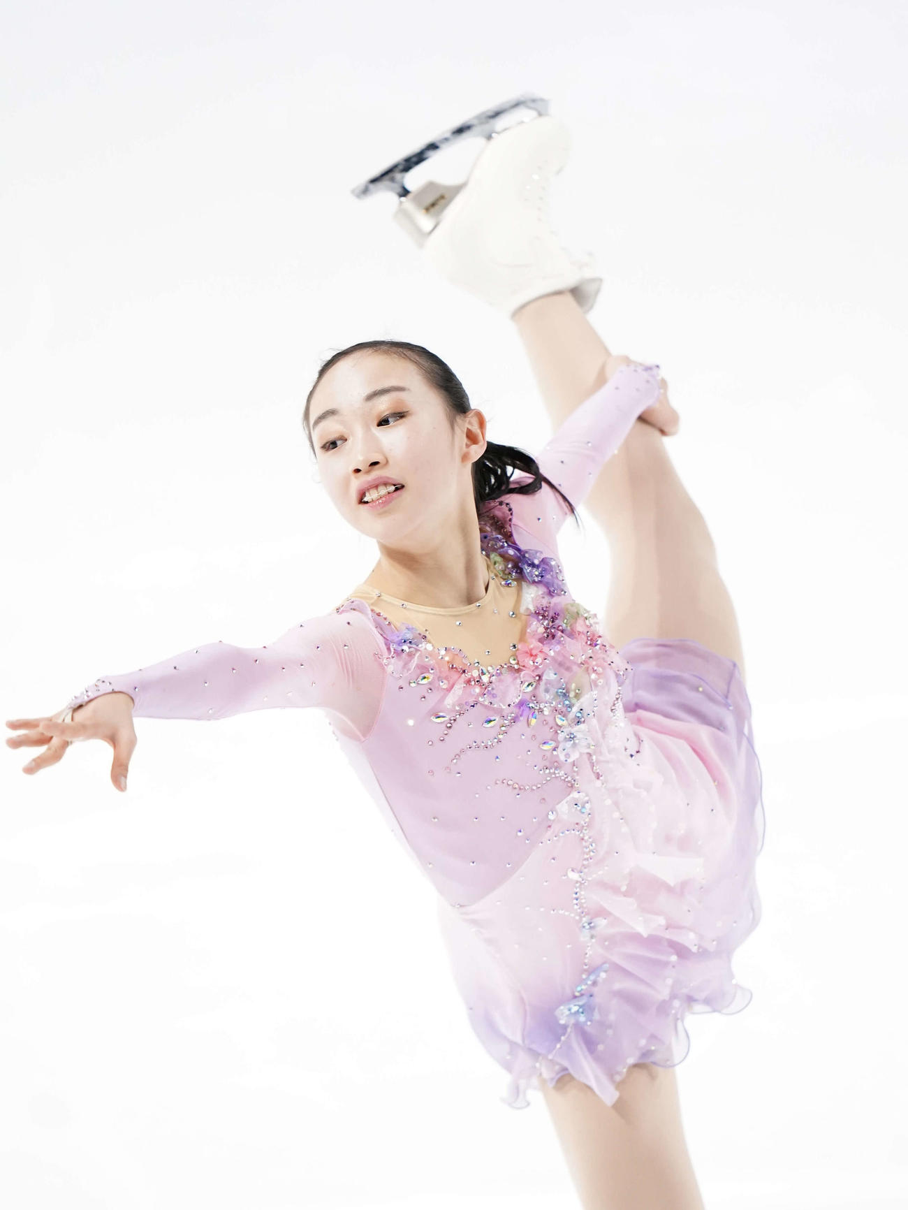 全日本ジュニアフィギュアスケート選手権2日目　女子SPで演技する松生理乃（代表撮影）