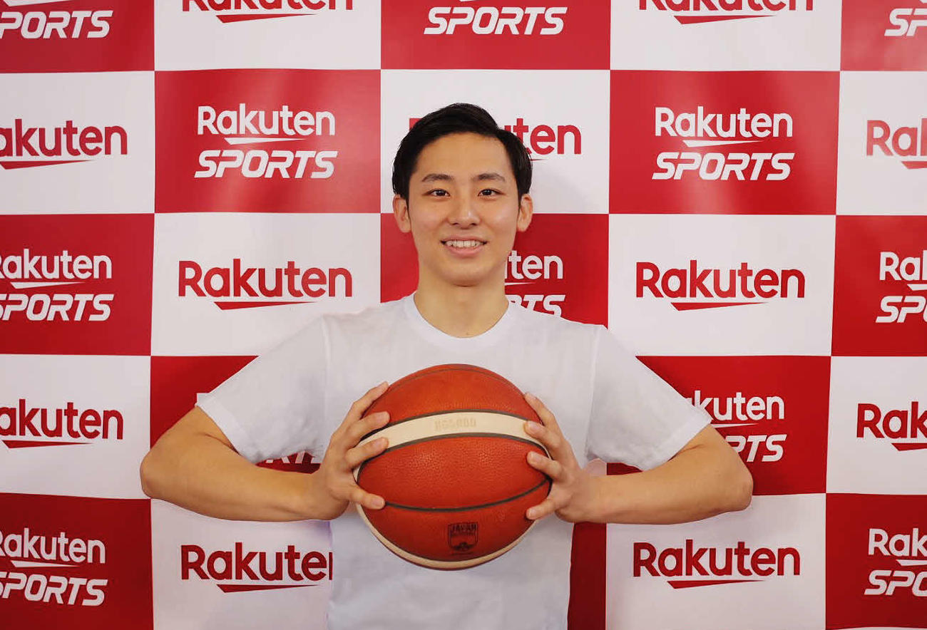 楽天とマネジメント契約を結んだ東海大バスケットボール部の河村