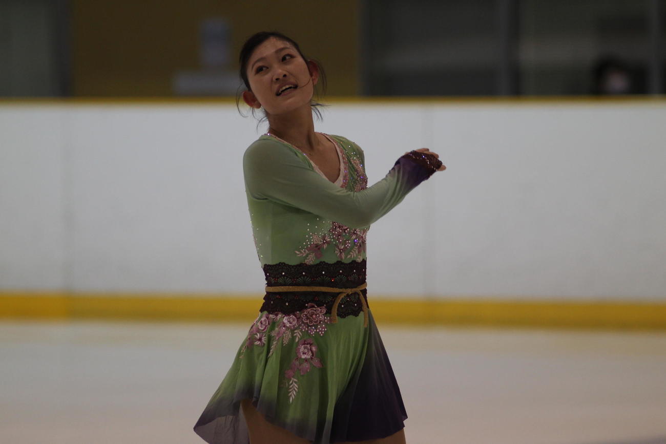 国体予選会の成年女子で演技する磯辺ひな乃（撮影・松本航）