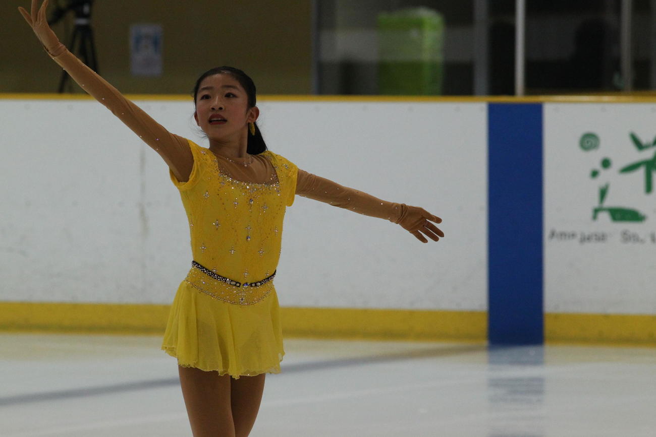 国体予選会の少年女子で演技する千葉百音（撮影・松本航）