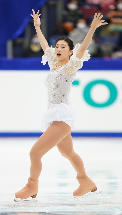 全日本フィギュアスケート選手権　女子SPで演技をする永井（代表撮影）