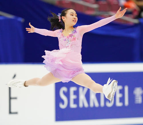 全日本フィギュアスケート選手権　女子SPで演技をする松生（代表撮影）