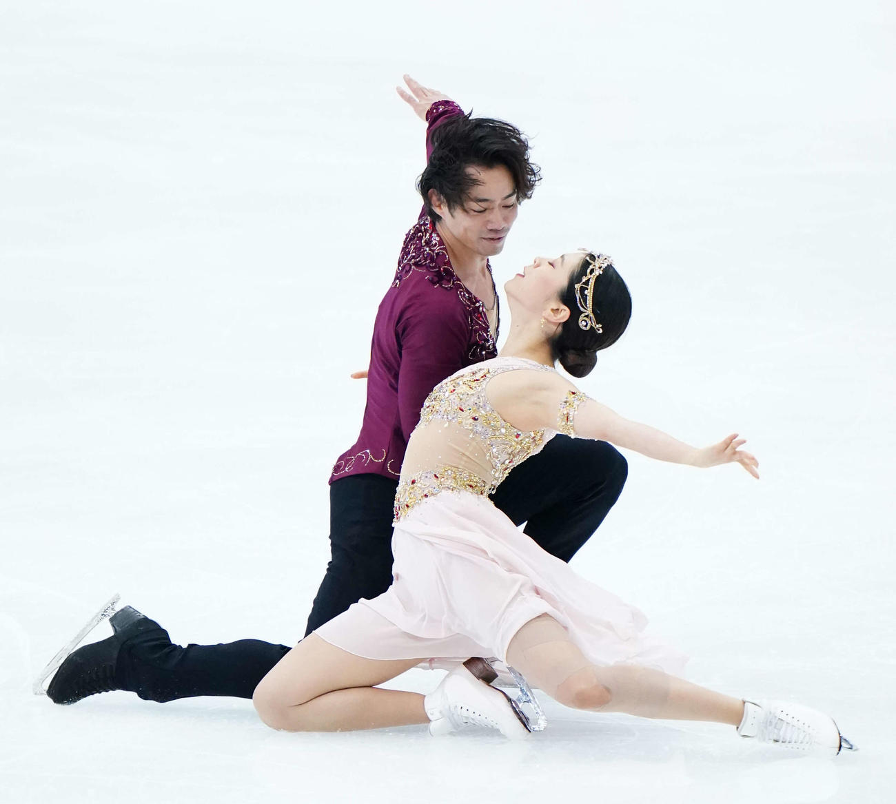アイスダンスFDで演技をする村元と高橋（代表撮影）