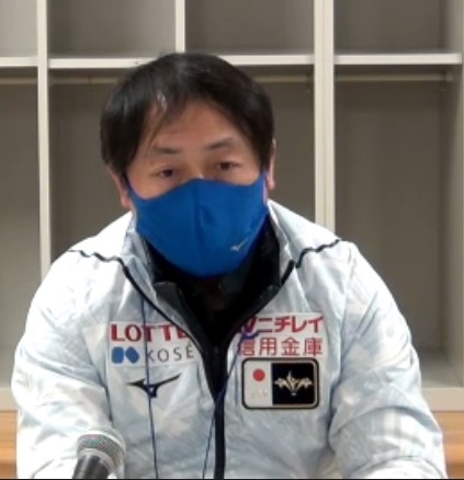 大会を総括する湯田淳スピード強化部長