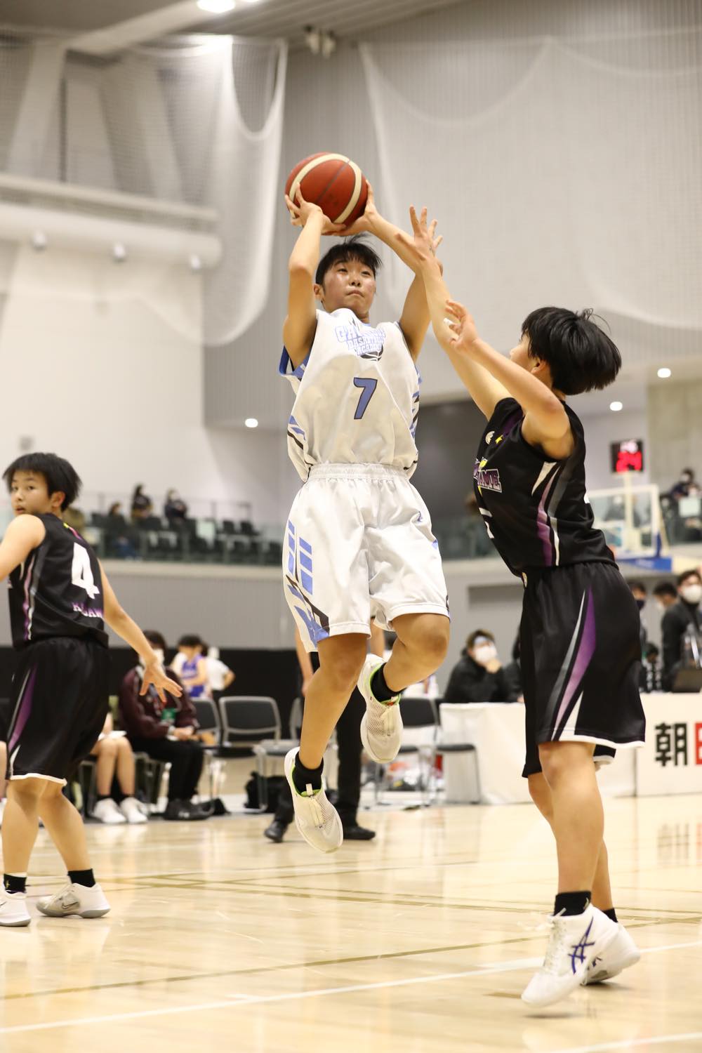 強豪ガウチョーズ初戦敗退 監督は元日本代表の目氏 - バスケットボール