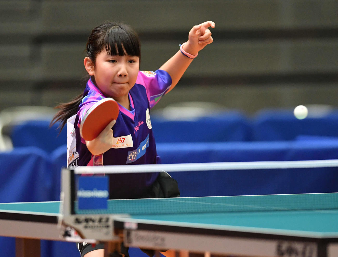 ジュニア女子シングルス1回戦で敗退した張本梓恩（撮影・岩下翔太）