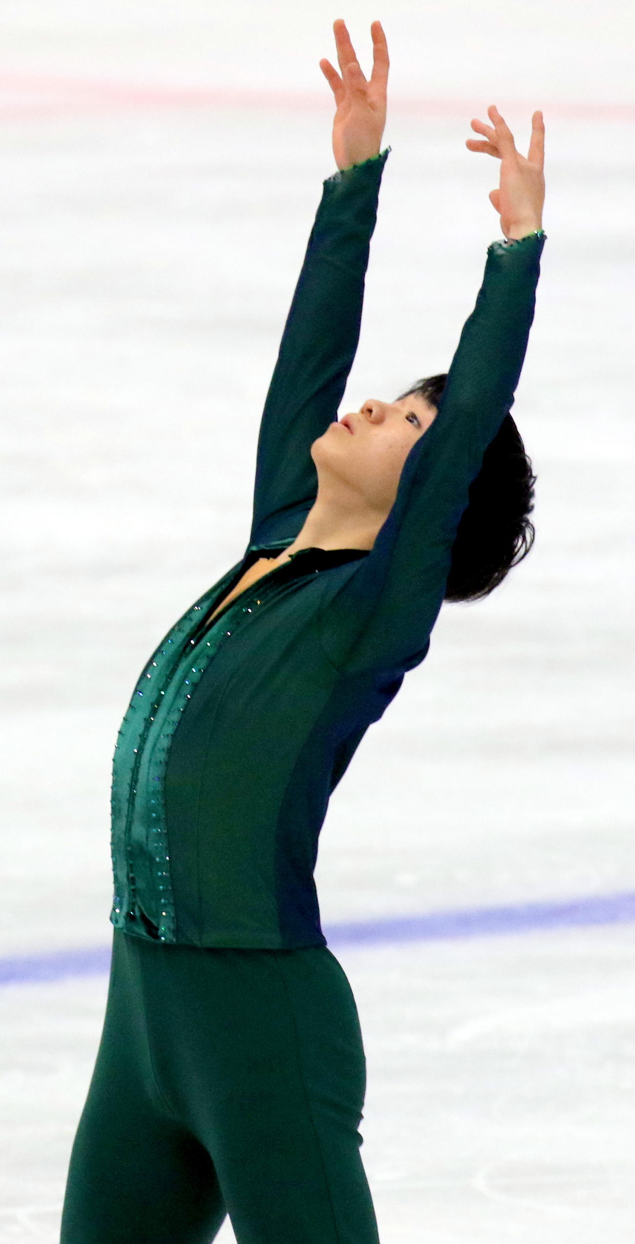 全国高校スケート選手権フィギュア競技　男子決勝（フリー）の演技を始める星槎国際横浜の鍵山優真（撮影・木下淳）