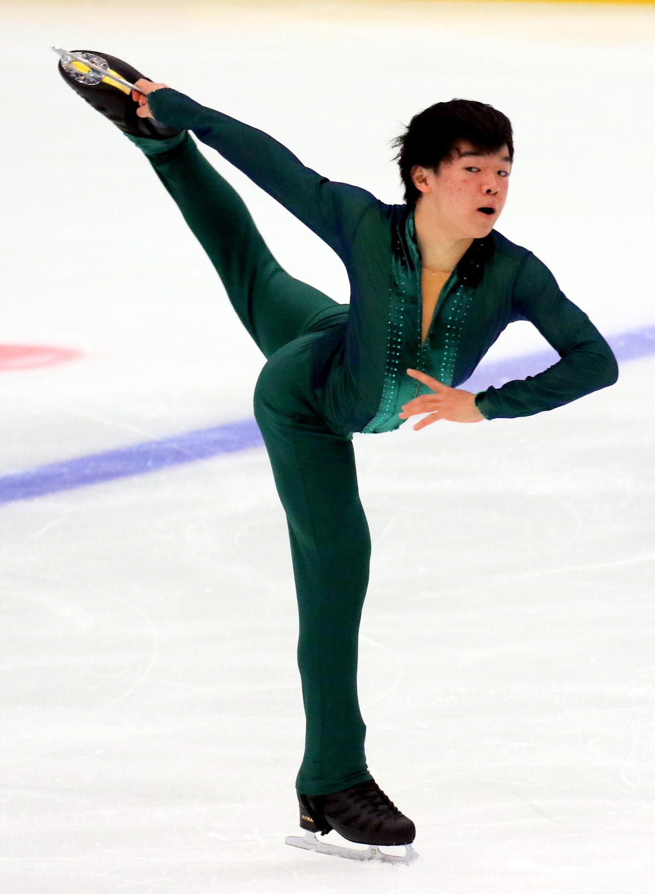 全国高校スケート選手権フィギュア競技　男子決勝（フリー）でインターハイ初出場初優勝を遂げた星槎国際横浜の鍵山優真（撮影・木下淳）
