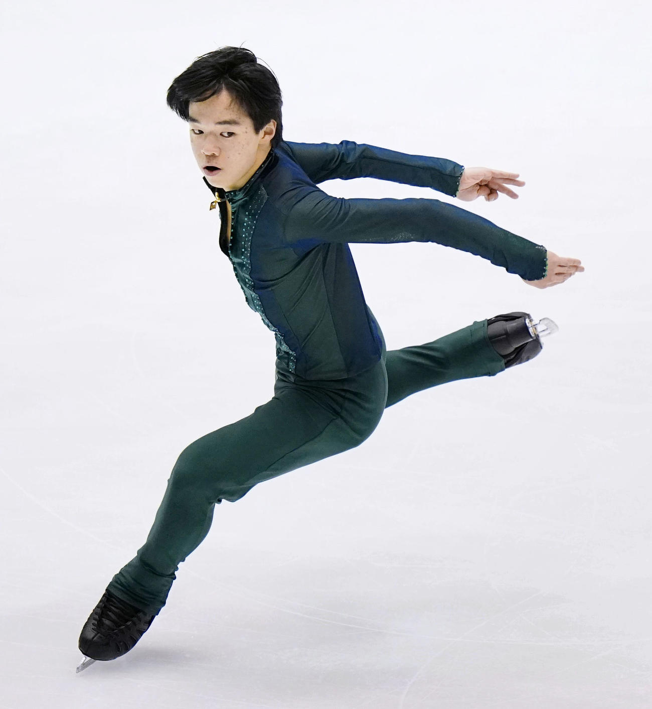 フィギュア少年男子で優勝した神奈川・鍵山優真のフリー（代表撮影）