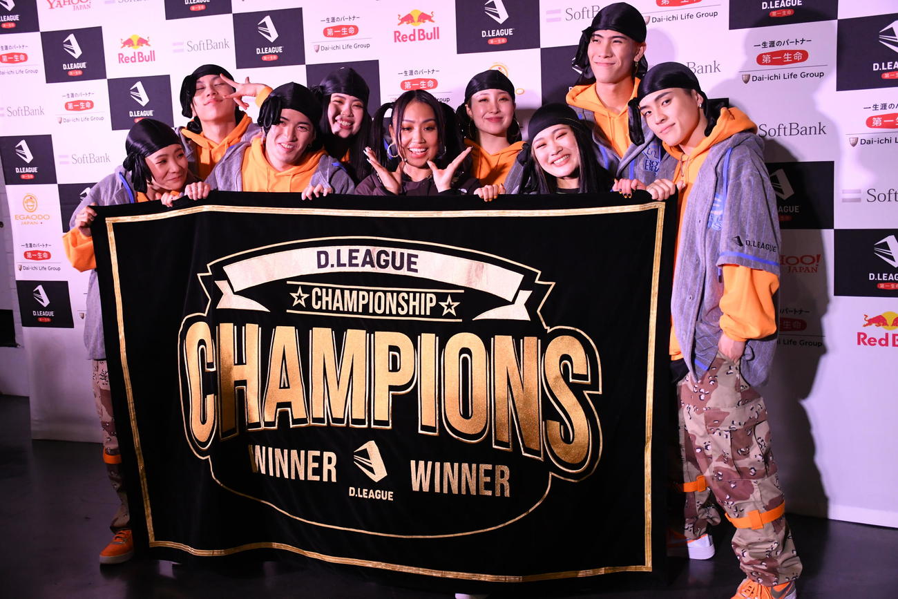 「D．LEAGUE」第3戦を制して喜びの表情を見せるエイベックスロイヤルブラッツ（撮影・大友陽平）