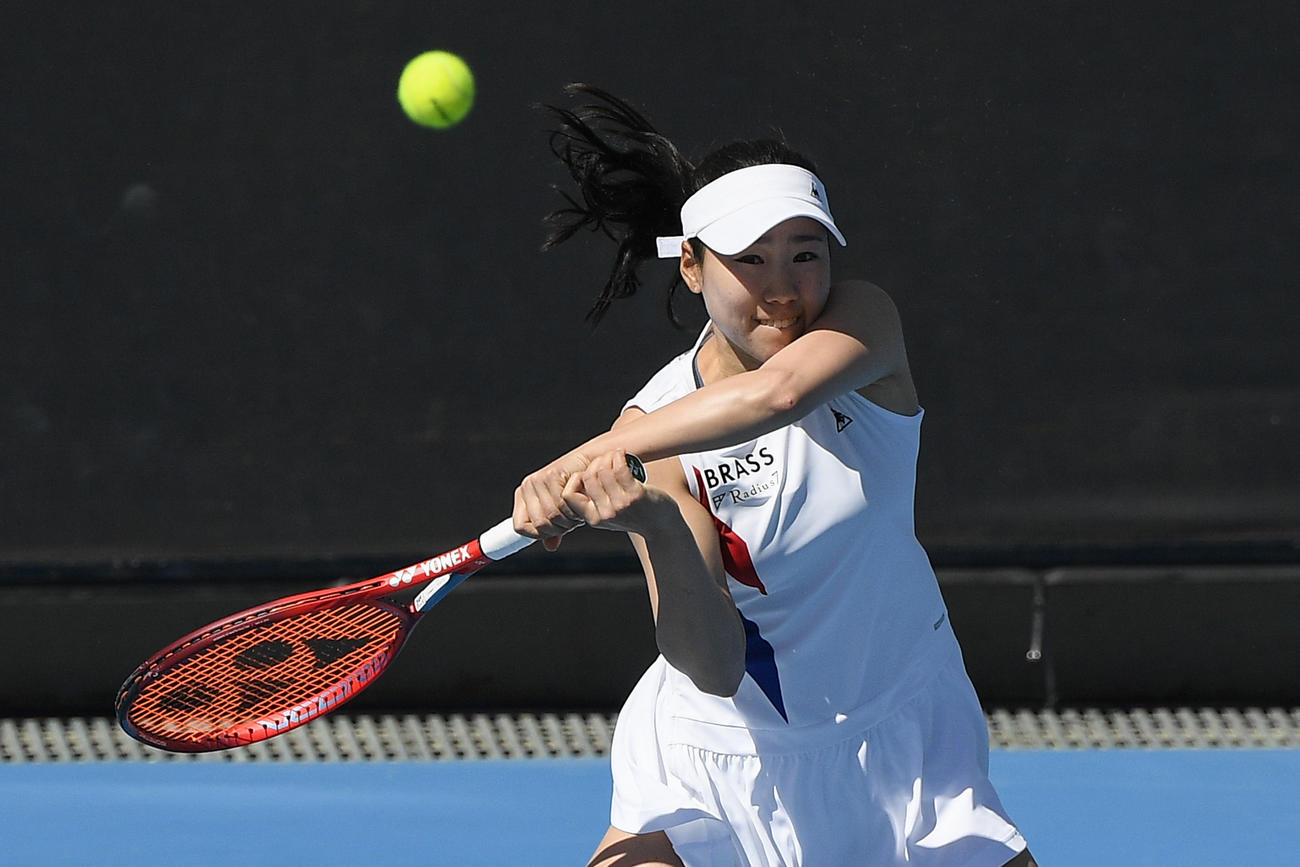女子シングルス1回戦を突破した日比野菜緒（AP）
