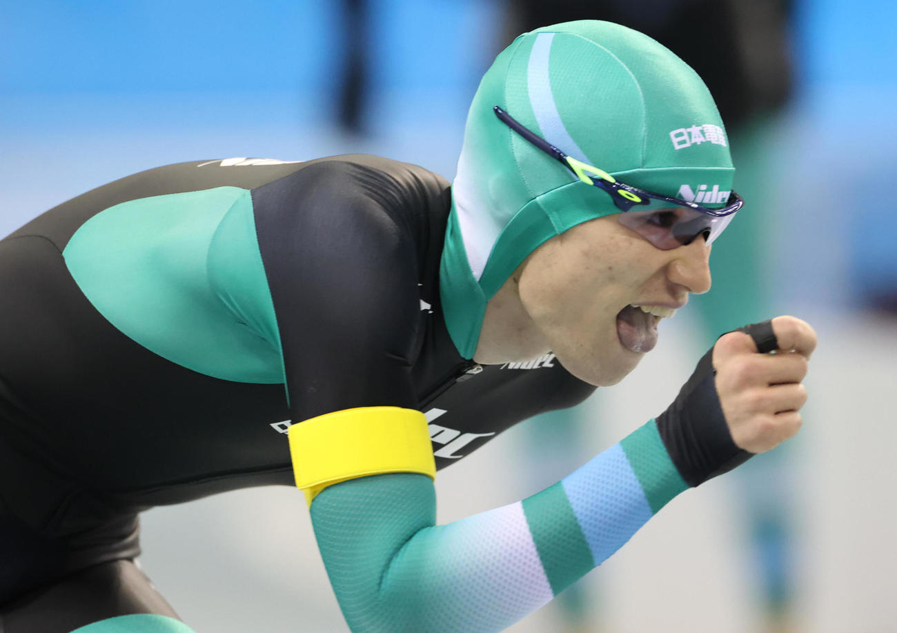 男子1500メートルで優勝したウイリアムソン師円（代表撮影）