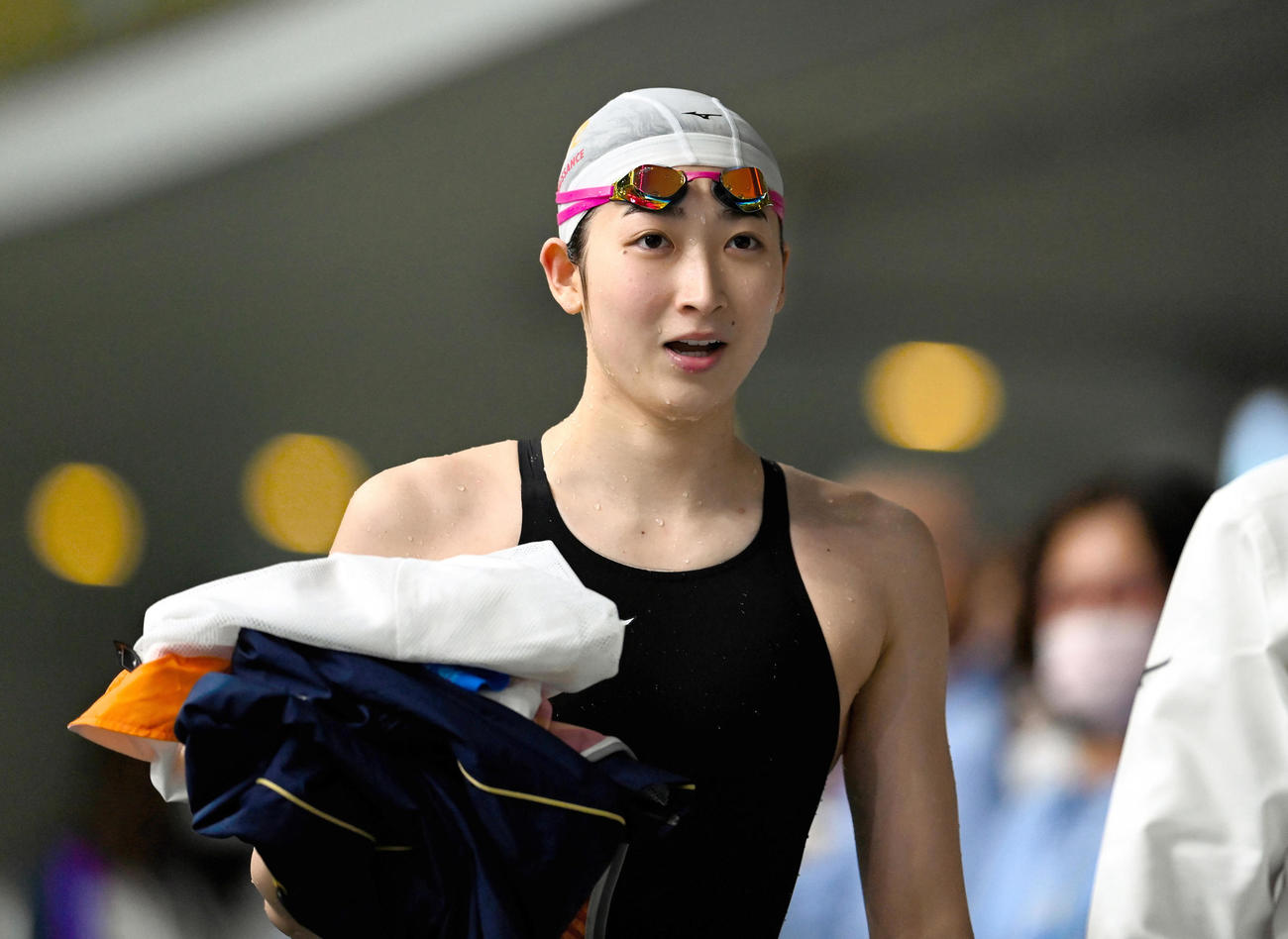 女子50メートルバタフライで優勝した池江（代表撮影）