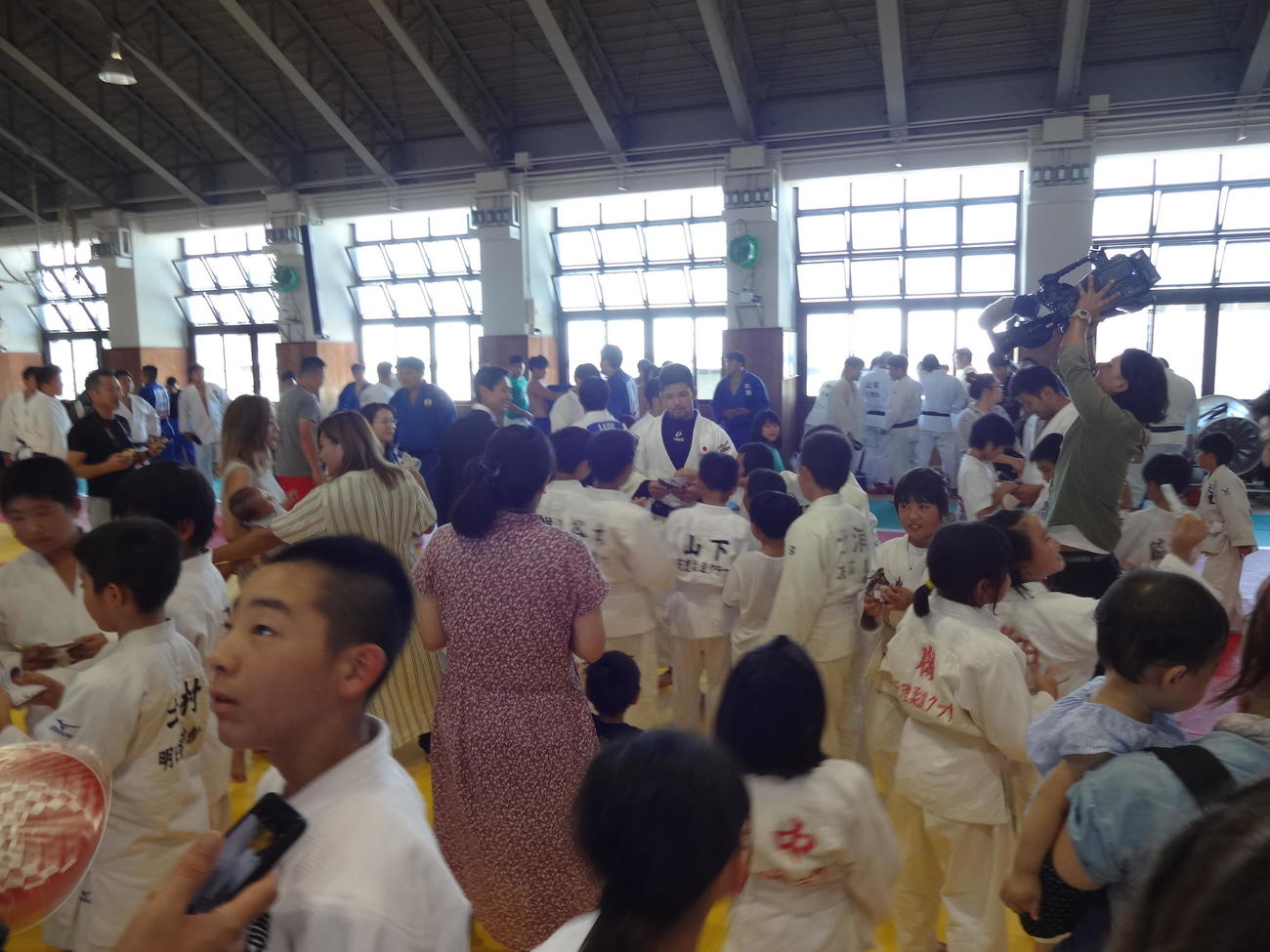 コロナ禍前の天理大柔道部の公開稽古（2019年9月7日撮影・峯岸佑樹）