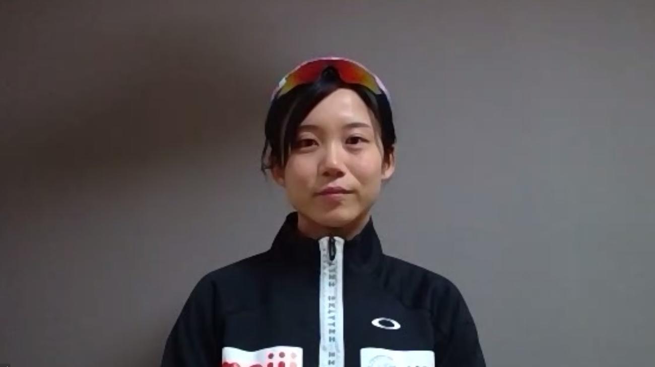 今季を終え、オンライン取材に対応したスピードスケート女子の高木美（撮影・保坂果那）