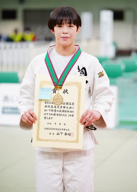 女子57キロ級で優勝した江口凜（代表撮影）