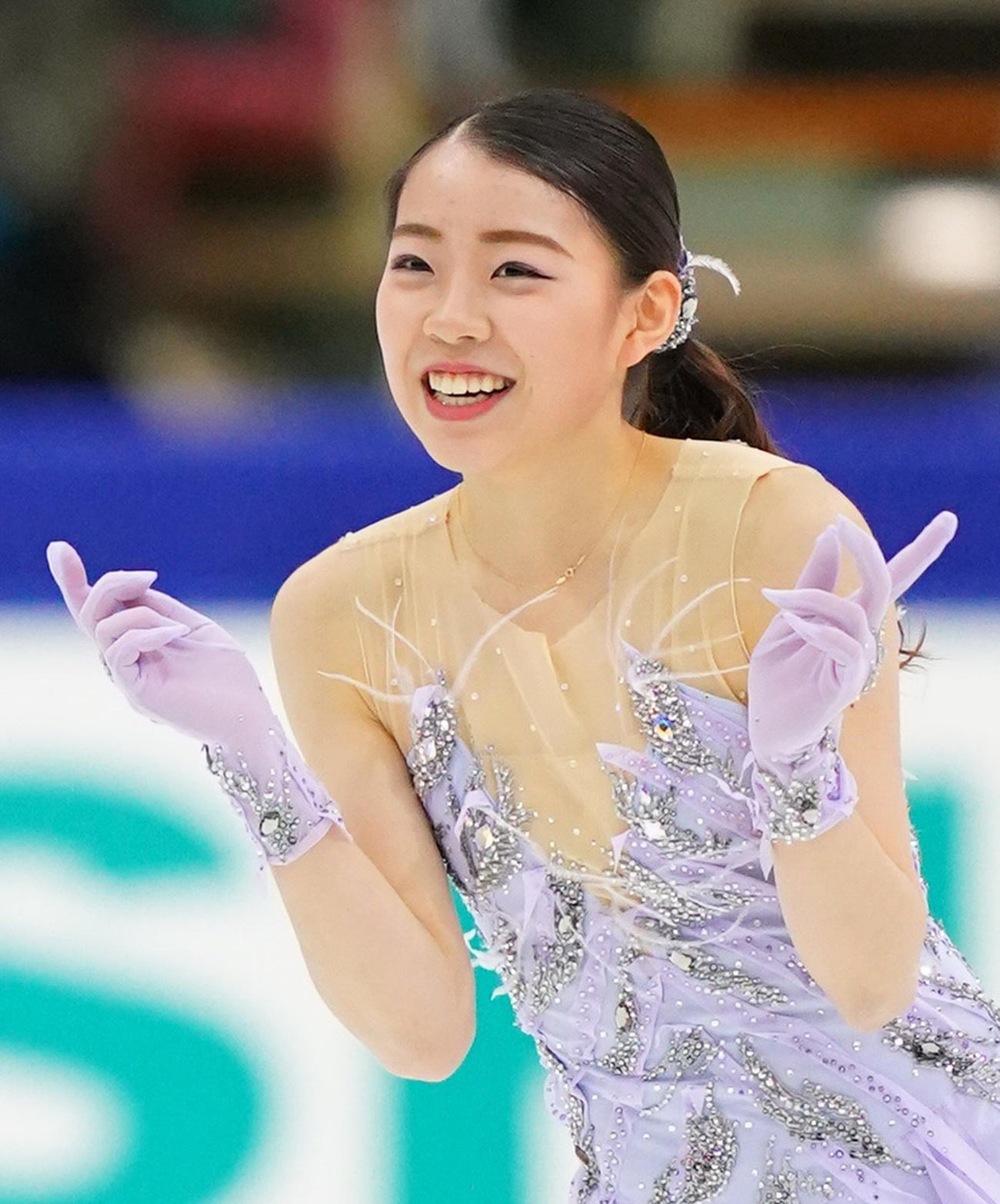 20年12月、全日本選手権の女子フリーの演技を終え笑顔を見せる紀平