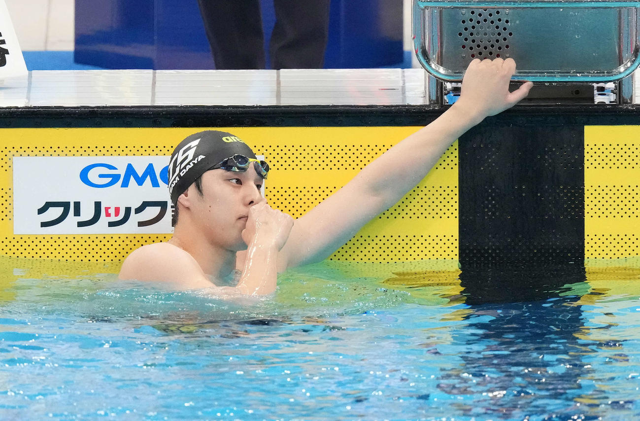 男子200メートルバタフライで東京五輪代表内定を決めるも浮かない表情の2位瀬戸（撮影・鈴木みどり）