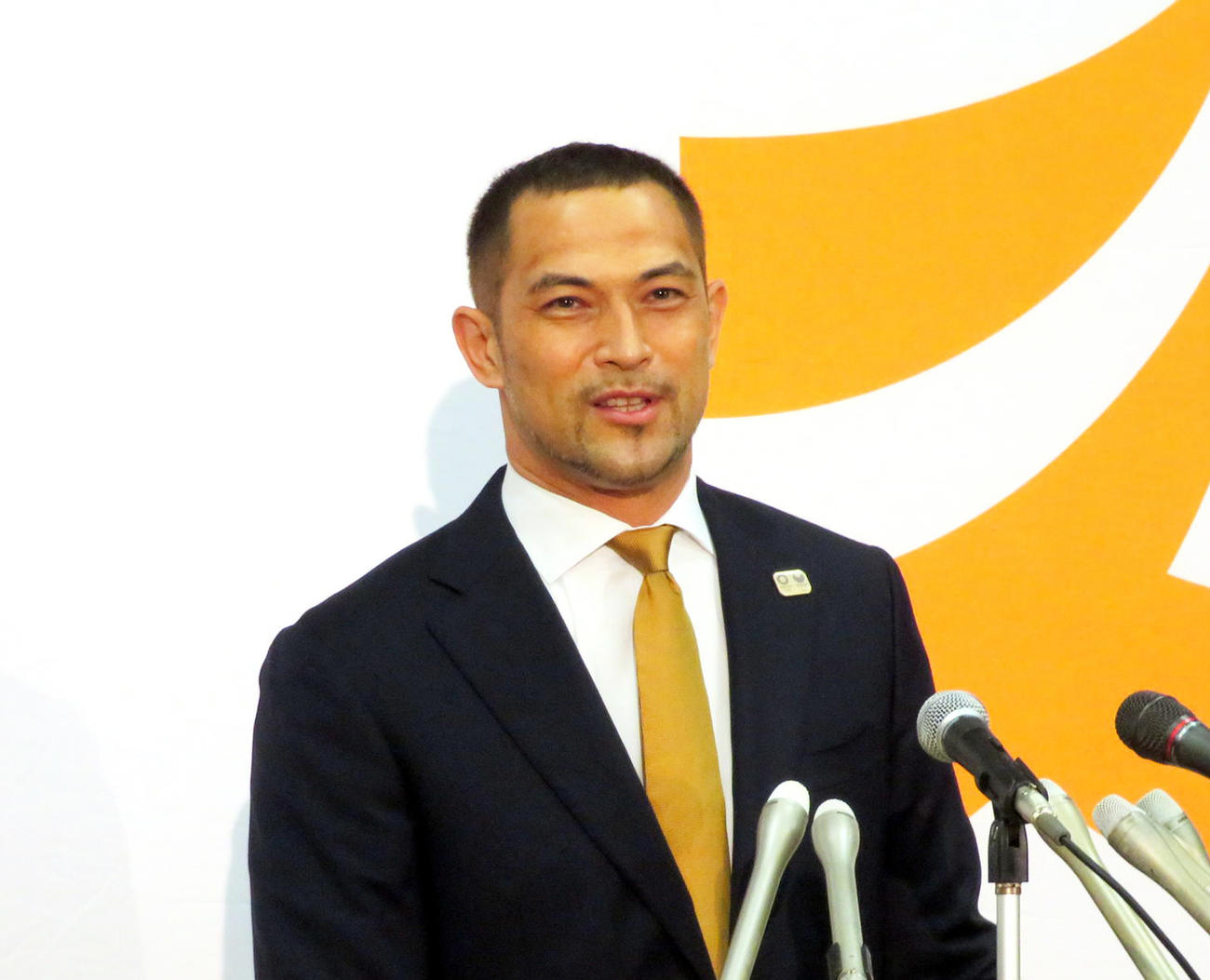 室伏広治スポーツ庁長官