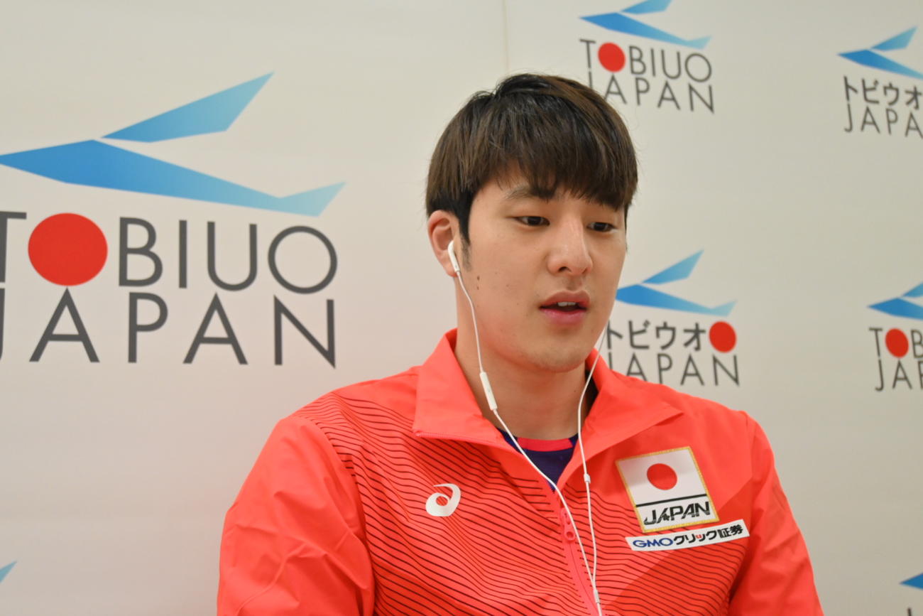 日本代表合宿中にオンラインで取材に応じた瀬戸大也（日本水泳連盟提供）