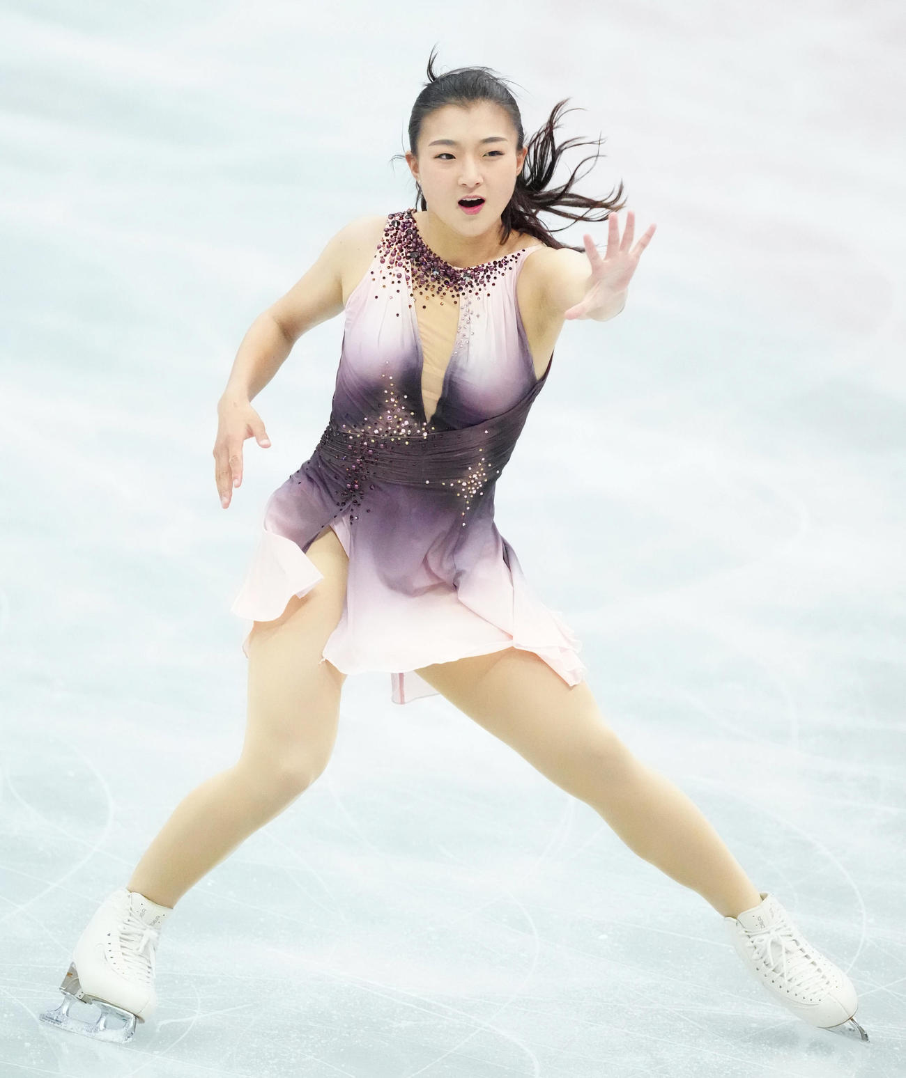 女子SPで演技する坂本花織（代表撮影）