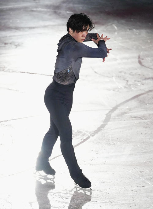 エキシビションで演技する宇野昌磨（代表撮影）