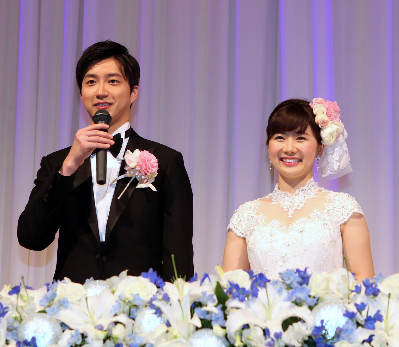 江宏傑氏（左）と福原愛さん（2017年2月5日撮影）