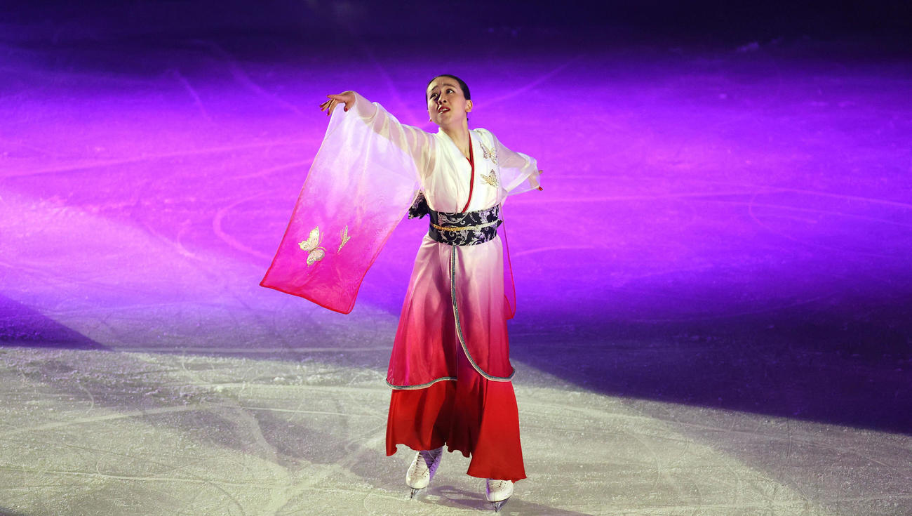 「サンクスツアー」千秋楽公演で情感あふれる演技を見せる浅田真央さん（2021年4月26日撮影・狩俣裕三）