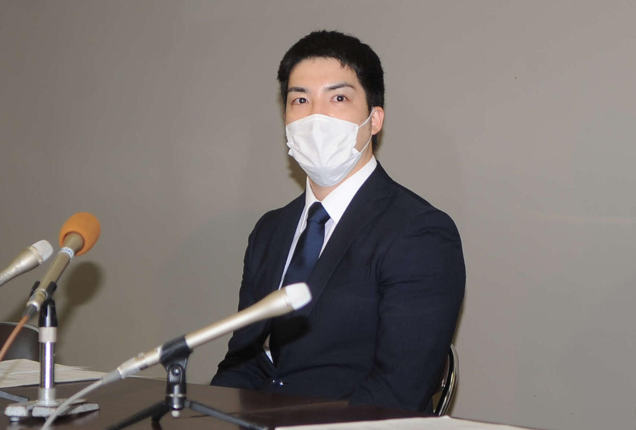 会見を開いた福田監督