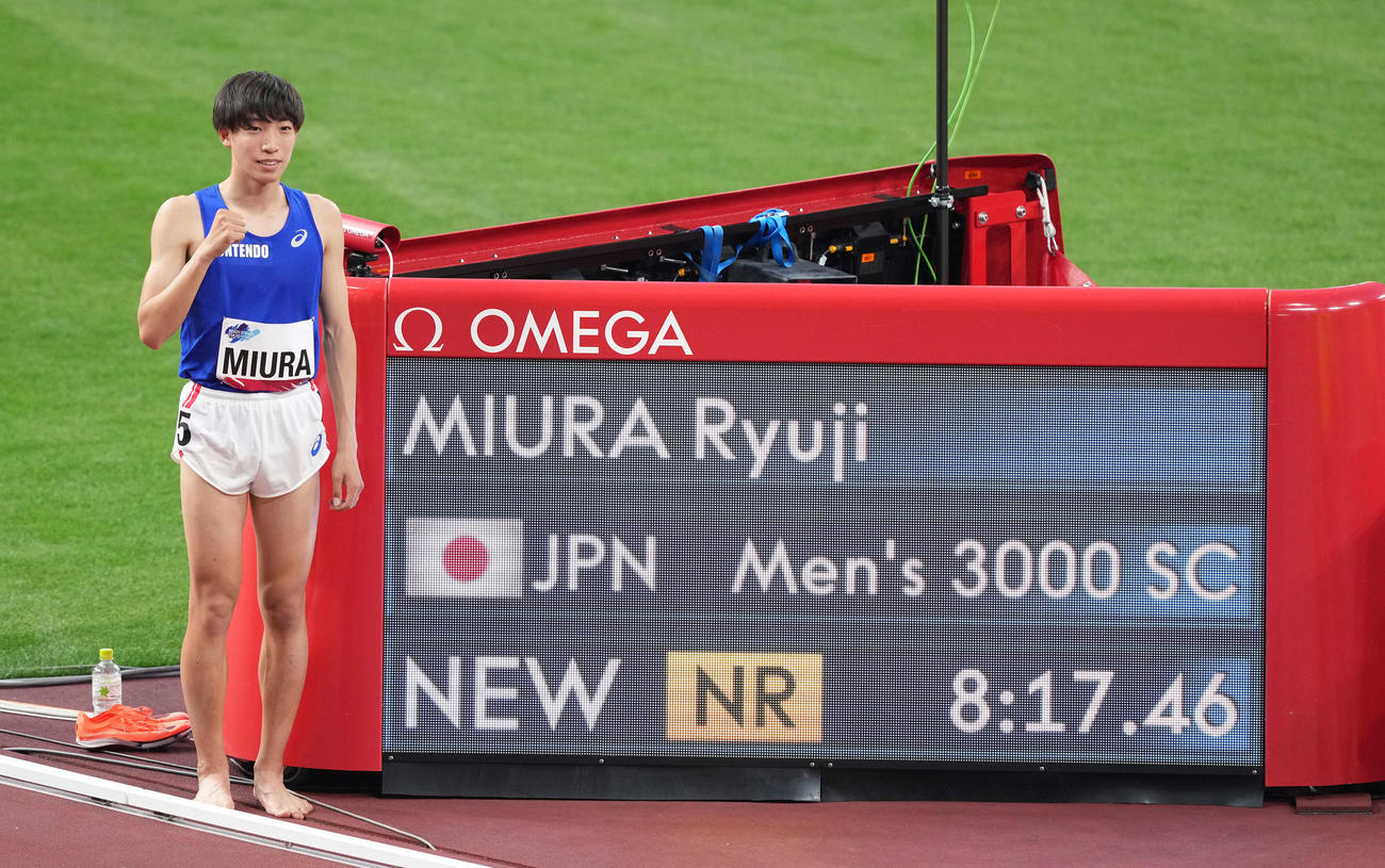男子3000メートル障害で日本新記録で優勝した三浦（撮影・鈴木みどり）