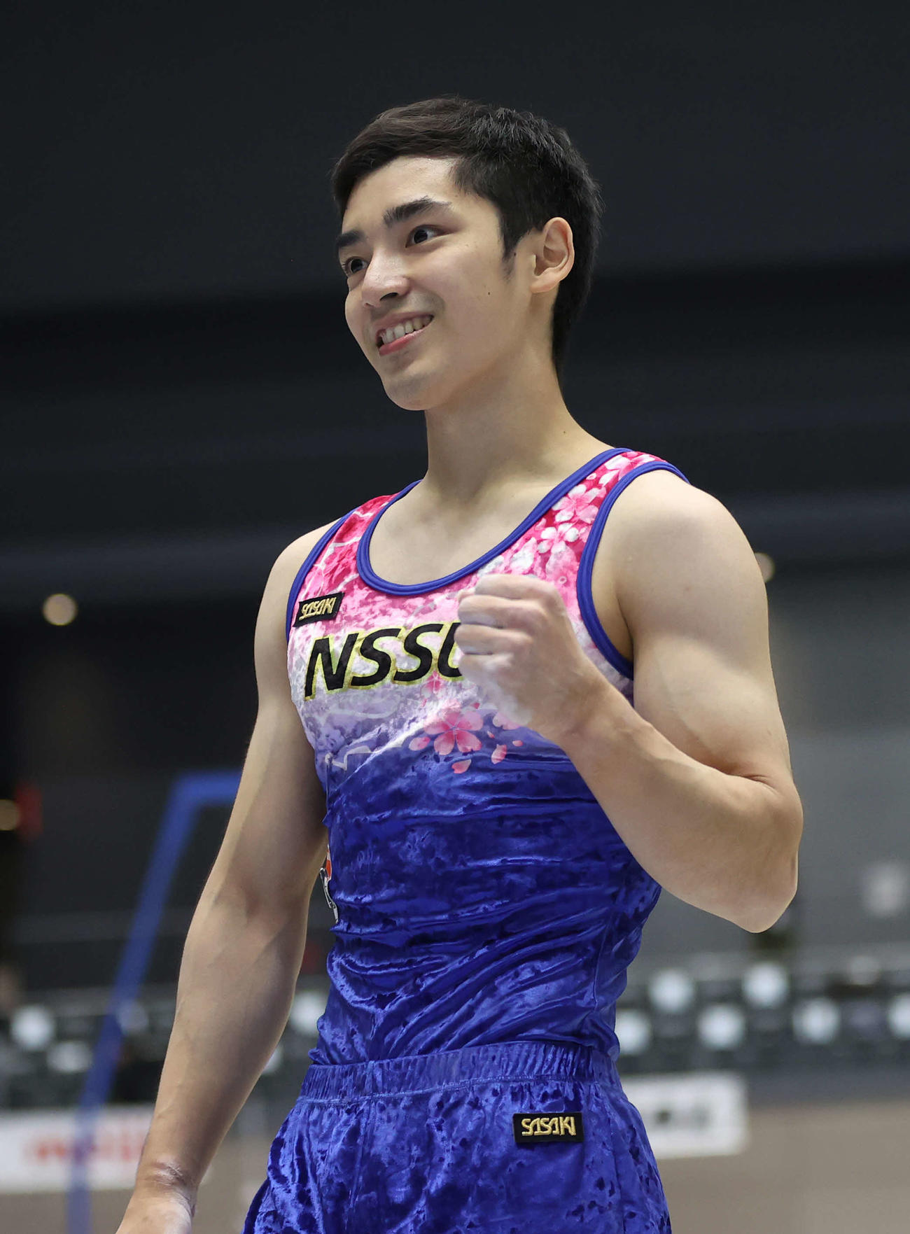 20年12月11日、体操全日本選手権兼全日本種目別選手権　第2日　男子総合予選　ゆかの演技を終えガッツポーズを見せる白井健三