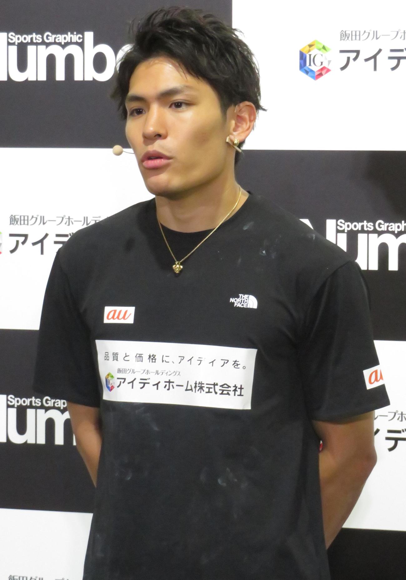 スポーツクライミングイベントに参加した楢崎智亜（撮影・峯岸佑樹）
