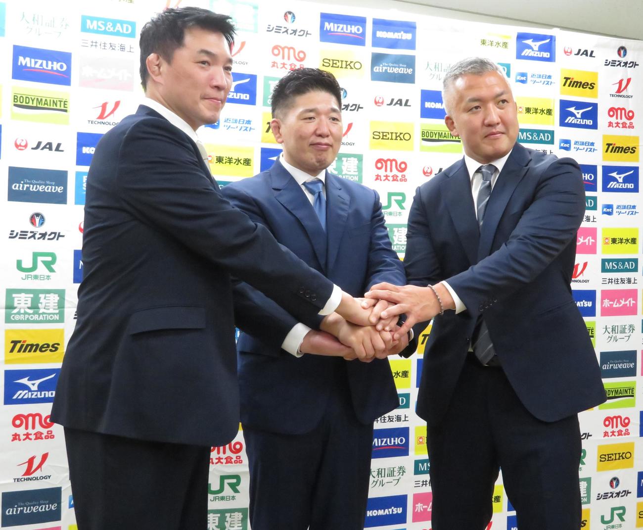 柔道日本代表新体制会見を行った（左から）増地克之氏、金野潤氏、鈴木桂治氏（撮影・峯岸佑樹）
