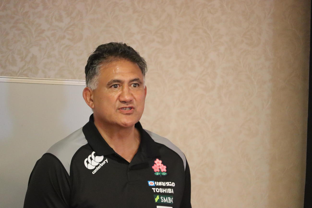 10月1日、日本代表宮崎合宿で思いを語るジェイミー・ジョセフ・ヘッドコーチ（Ｃ）JRFU