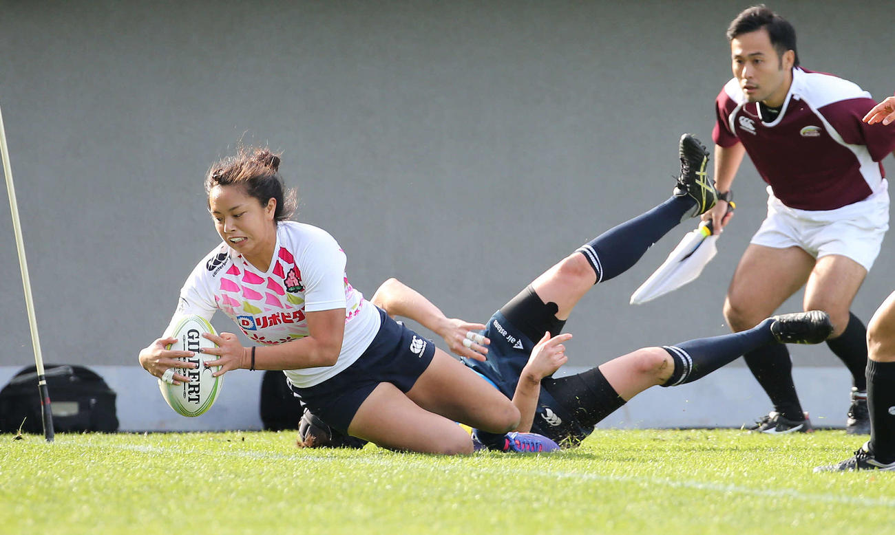 15年、リオデジャネイロ五輪アジア予選のカザフスタン戦でトライを決める桑井